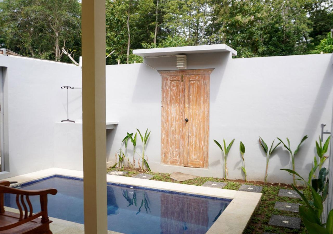 Made 02 Balangan, Homestay, Villas, & Warung Made02 Uluwatu (Bali)