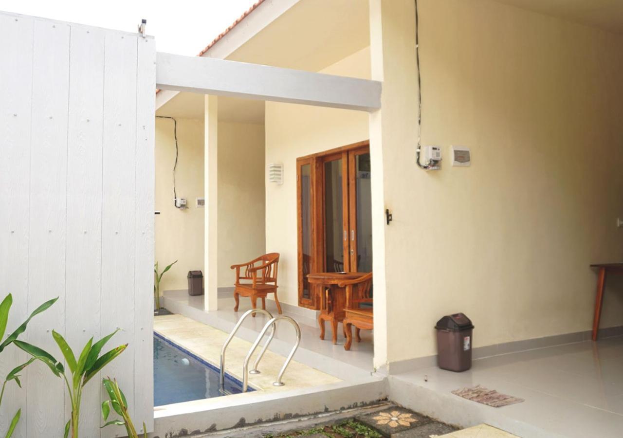 Wisma tamu Made 02 Balangan, Homestay, Villas, & Warung Made02 Uluwatu (Bali)